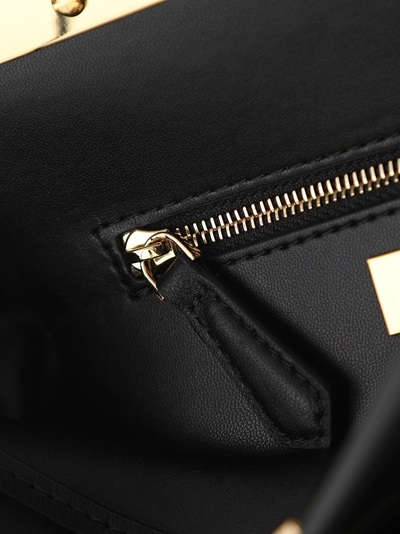 フェンディバッグ全体デザイン